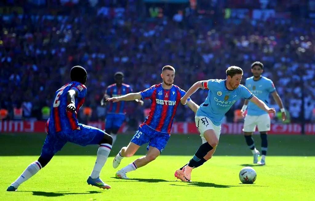 九游官网平台-冲刺阶段曼联备战足总杯，内部沟通细节曝光，震撼外界，球队文化再被提及的简单介绍