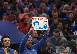 九游网站入口官网-关于费城76人训练开放日；冲刺阶段调整名单引欢呼；法国杯在即；身体对抗强度拉满的信息