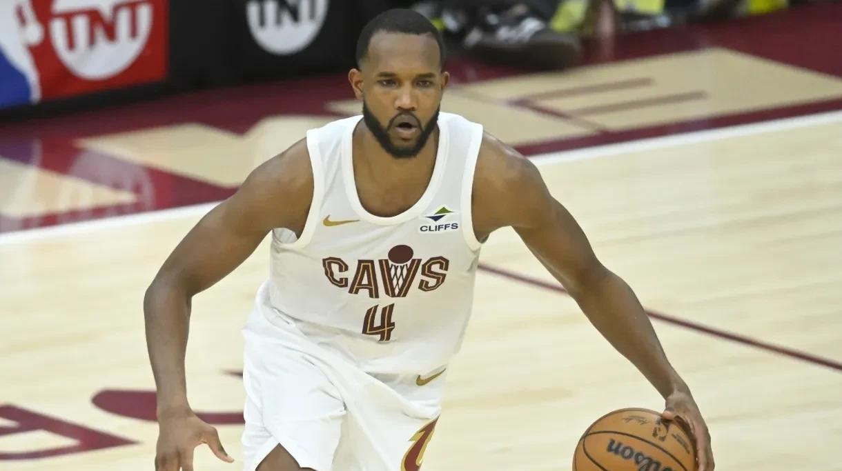 九游官网平台-冲刺阶段NBA季后赛传出新动向，印第安纳步行者造点机会，管理层表态：底气十足，心理建设被强调的简单介绍