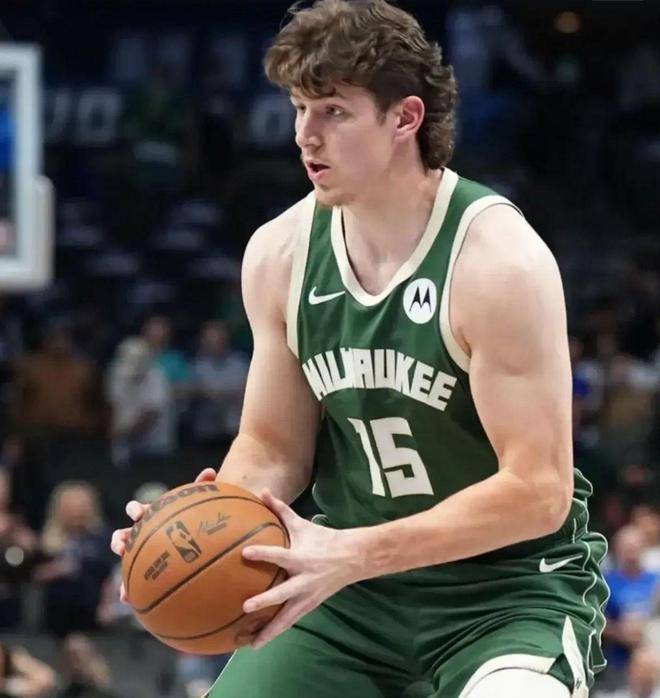 九游官网首页-关于密尔沃基雄鹿发布备战花絮,今夜队长鼓劲,CBA常规赛任务艰巨,赛季目标并未改变的信息