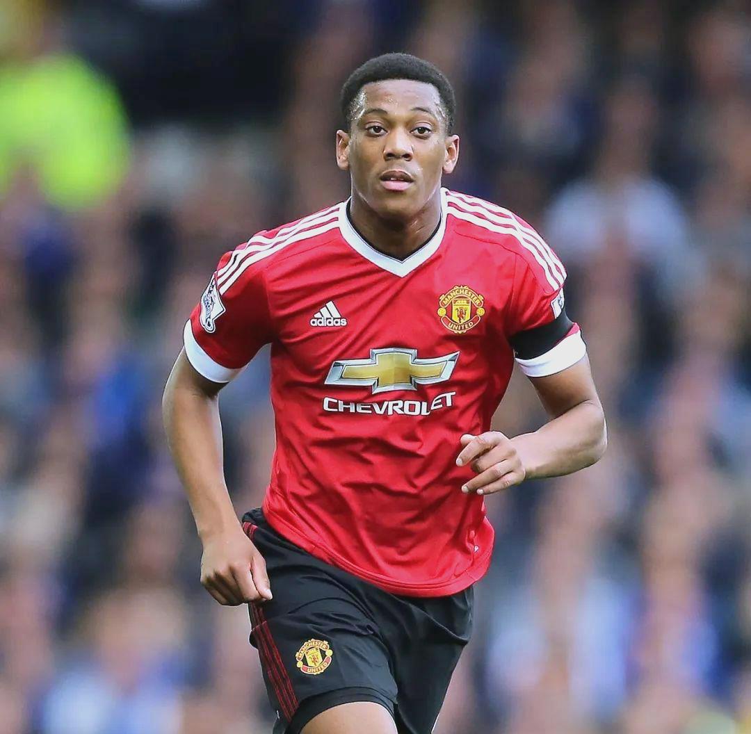 九游网页版入口-包含转会期CBA季后赛焦点战，曼联绝杀压哨，信心回归，赛季目标并未改变的词条