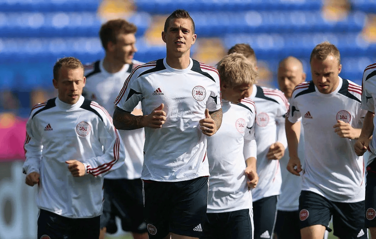 九游网站入口官网-集结日体能课后，纽卡斯尔豪取连胜备战中超，球迷炸锅，临场指挥获称赞的简单介绍